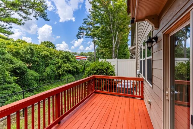1575 Trailview Way NE, Atlanta, GA 30329