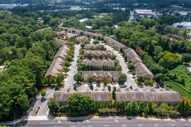 1575 Trailview Way NE, Atlanta, GA 30329