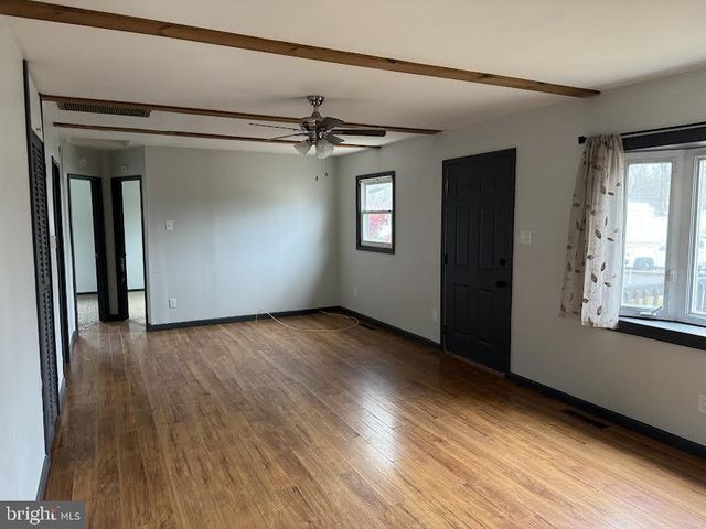 204 SCAMMELL DR, Browns Mills, NJ 08015