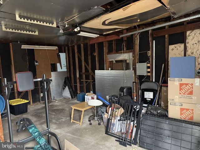 204 SCAMMELL DR, Browns Mills, NJ 08015