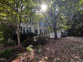 105 Whitlock Lane, Cary, NC 27513
