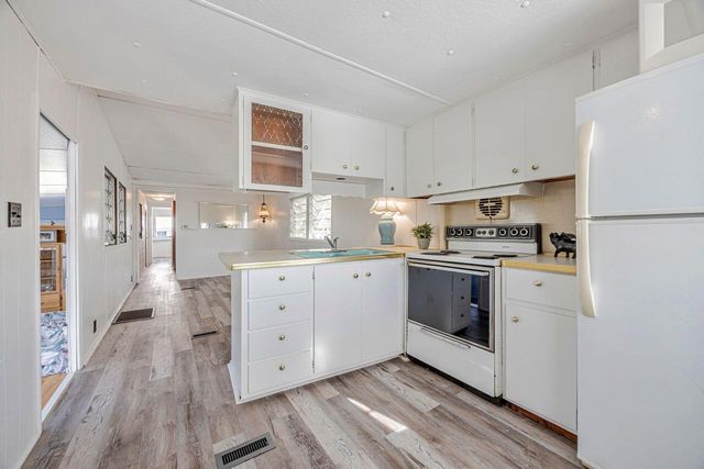 14556 Glenview Drive, Delray Beach, FL 33445