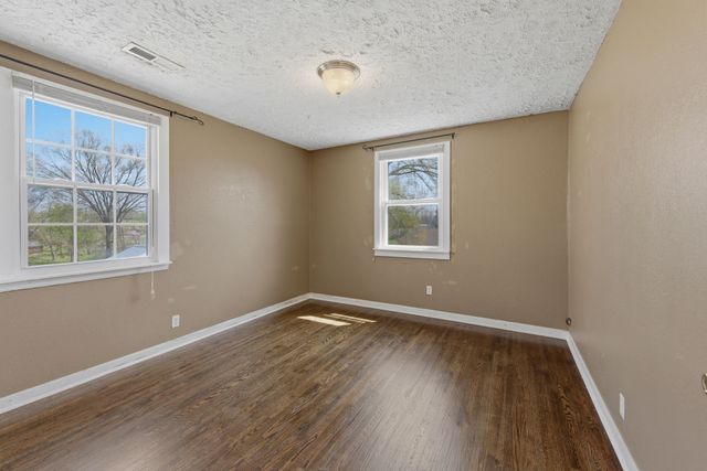 417 Cottonwood Dr, Nashville, TN 37214