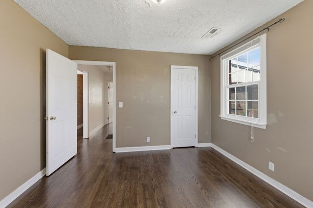 417 Cottonwood Dr, Nashville, TN 37214