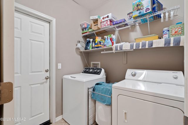 38946 S Running Roses Lane, Tucson, AZ 85739