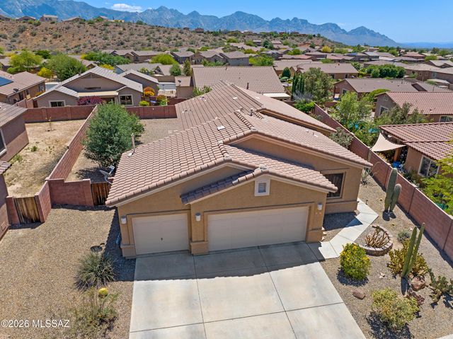 38946 S Running Roses Lane, Tucson, AZ 85739