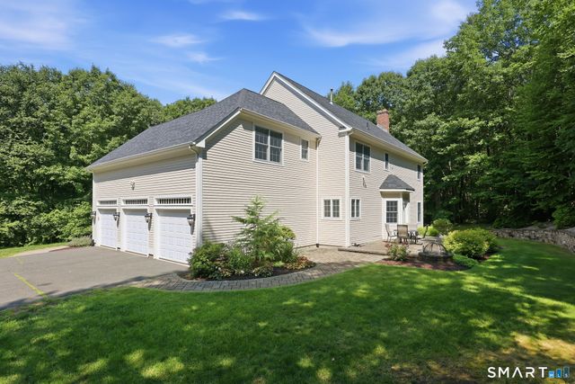 9 Ventres Way, Burlington, CT 06013