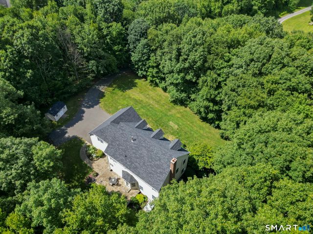 9 Ventres Way, Burlington, CT 06013