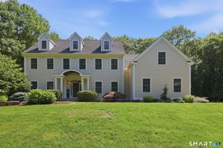 9 Ventres Way, Burlington, CT 06013