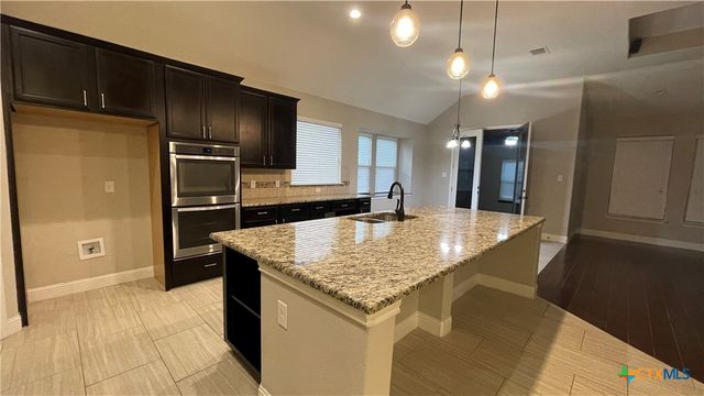 6201 Morganite Lane, Killeen, TX 76542