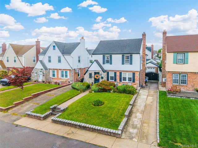 166-31 24th Road, Whitestone, NY 11357