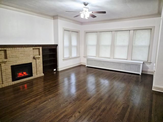 7826 S Bennett Avenue 1, Chicago, IL 60649