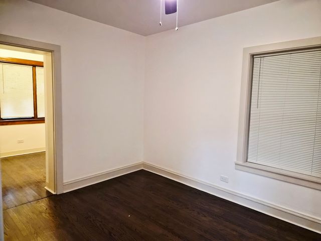 7826 S Bennett Avenue 1, Chicago, IL 60649