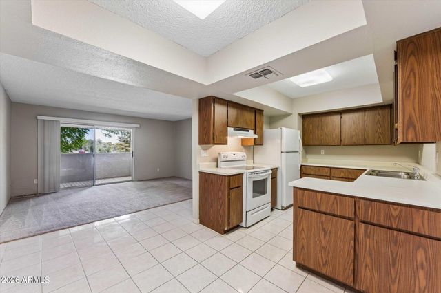4444 E PARADISE VILLAGE Parkway N 231, Phoenix, AZ 85032