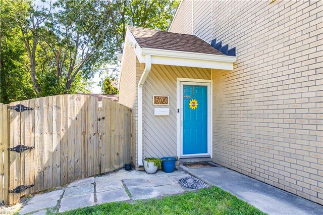5701 Morningside CT, Virginia Beach, VA 23462
