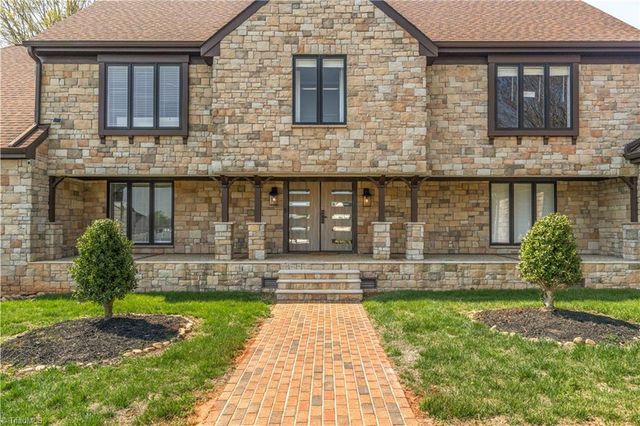 5890 Clouds Harbor Trail, Clemmons, NC 27012
