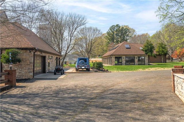 5890 Clouds Harbor Trail, Clemmons, NC 27012
