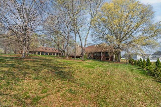 5890 Clouds Harbor Trail, Clemmons, NC 27012