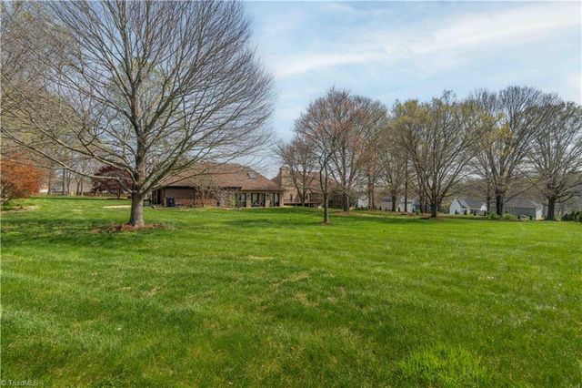 5890 Clouds Harbor Trail, Clemmons, NC 27012