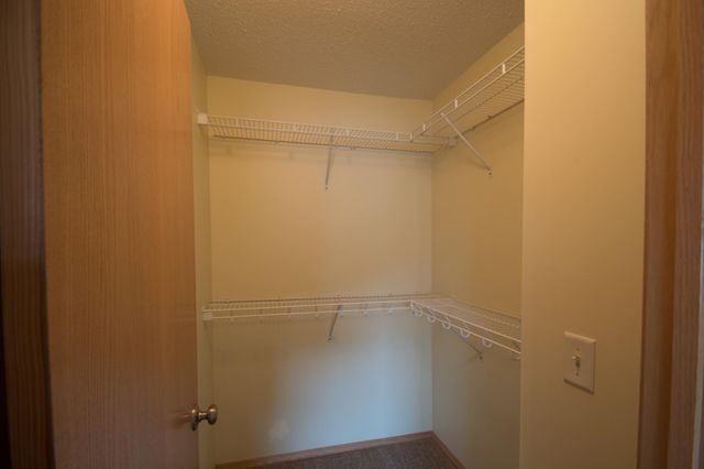 8424 Yukon Circle N, Champlin, MN 55316