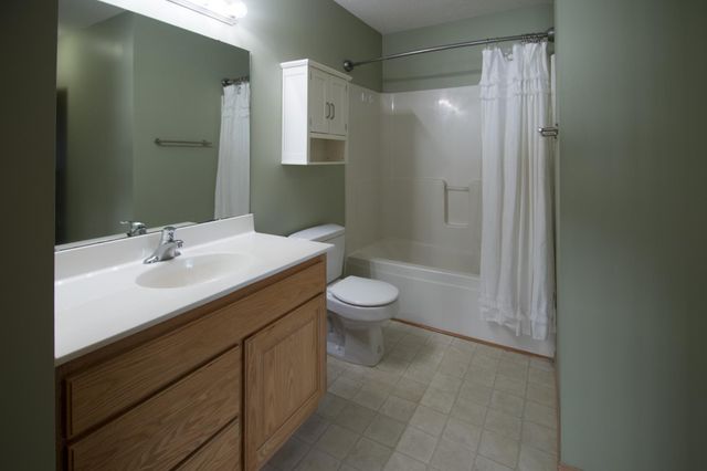 8424 Yukon Circle N, Champlin, MN 55316