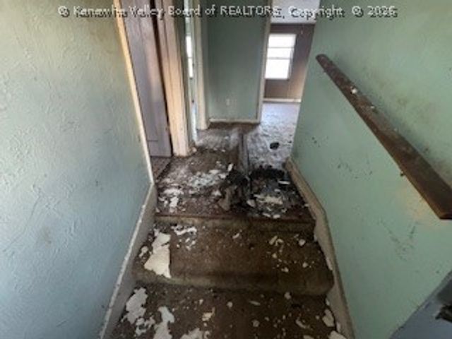 1626 King Street, South Charleston, WV 25303