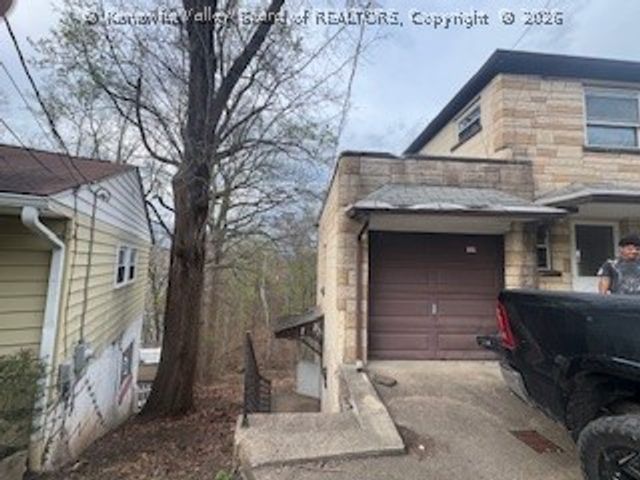 1626 King Street, South Charleston, WV 25303