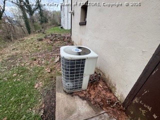 1626 King Street, South Charleston, WV 25303