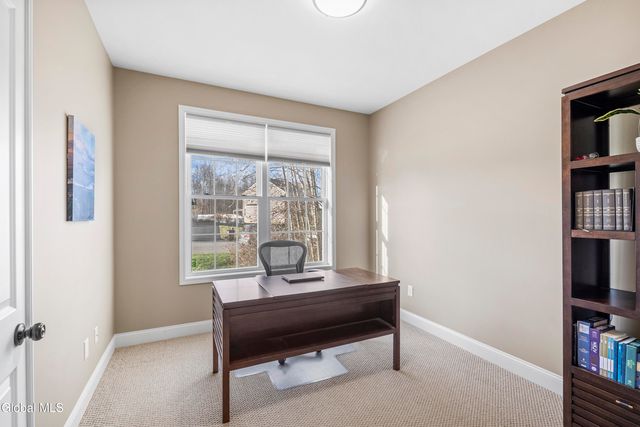 42 Chester Drive, Halfmoon, NY 12118