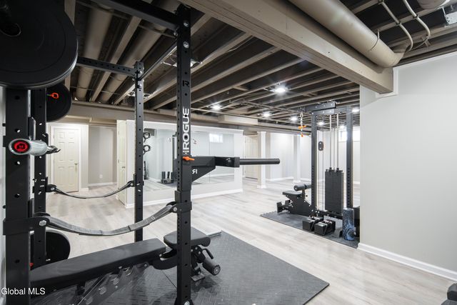 42 Chester Drive, Halfmoon, NY 12118