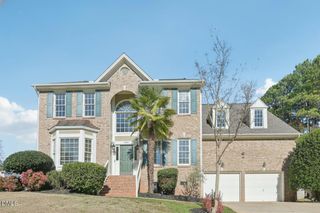 805 Cricketfield Lane, Cary, NC 27518