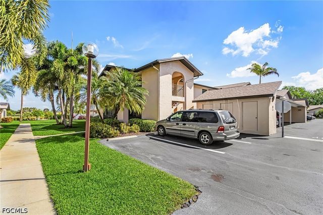 10101 Maddox LN 201, Bonita Springs, FL 34135