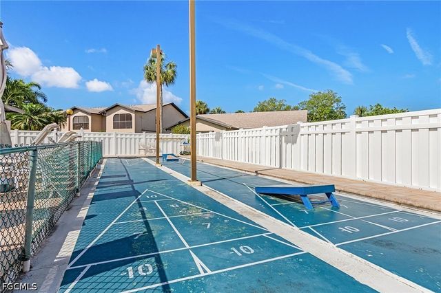 10101 Maddox LN 201, Bonita Springs, FL 34135