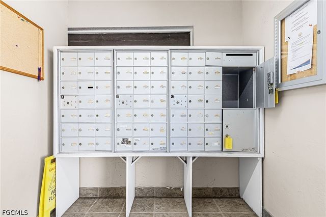 10101 Maddox LN 201, Bonita Springs, FL 34135