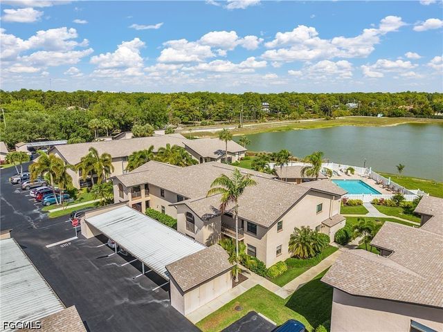 10101 Maddox LN 201, Bonita Springs, FL 34135