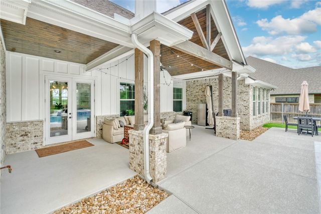 5527 Millstone Drive, College Station, TX 77845