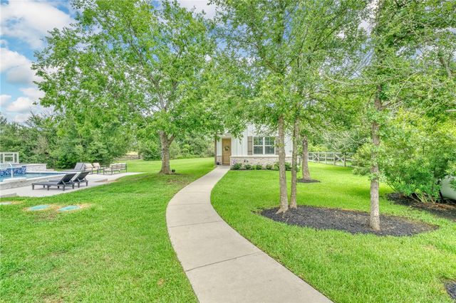 5527 Millstone Drive, College Station, TX 77845