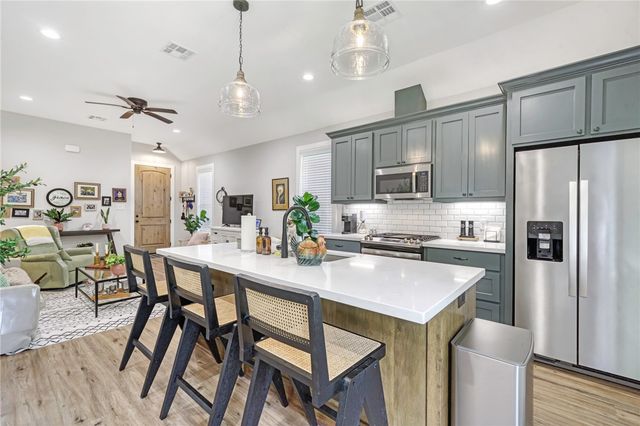 5527 Millstone Drive, College Station, TX 77845