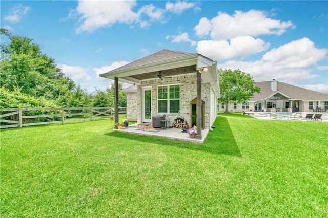 5527 Millstone Drive, College Station, TX 77845
