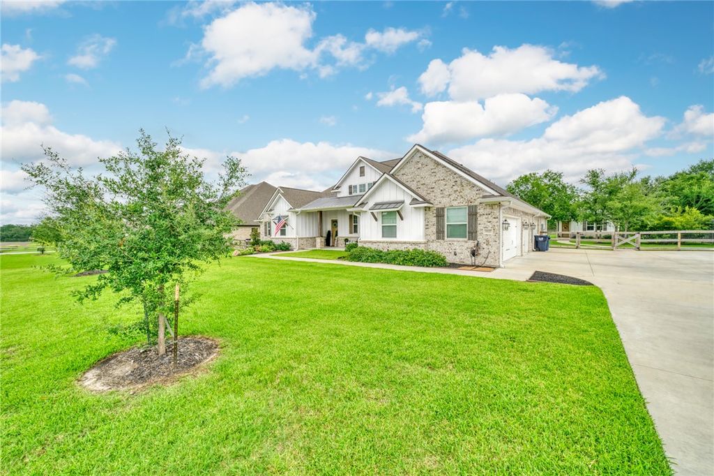 5527 Millstone Drive, College Station, TX 77845 — photo 3