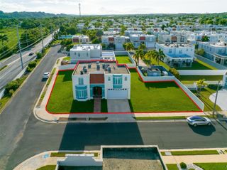 797 MAR DE CASPIO, Dorado, PR 00646