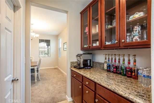 17122 Broken Rock Court, Riverside, CA 92503