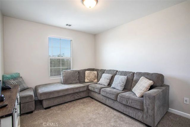 17122 Broken Rock Court, Riverside, CA 92503