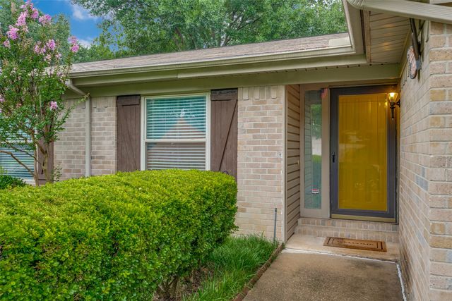 5312 Vermillion Trail, Arlington, TX 76017