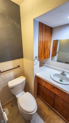 57 N Terrace N, Fargo, ND 58102