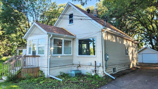 57 N Terrace N, Fargo, ND 58102