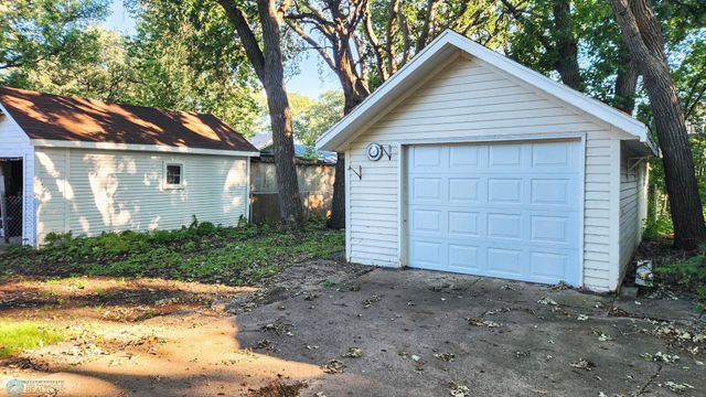 57 N Terrace N, Fargo, ND 58102