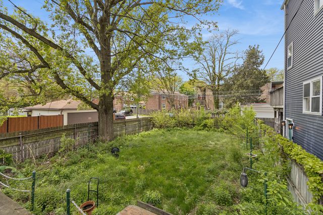7220 N Hamilton Avenue, Chicago, IL 60645