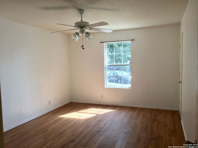 4703 GEORGES FARM, San Antonio, TX 78244