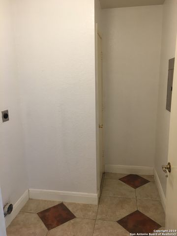 4703 GEORGES FARM, San Antonio, TX 78244